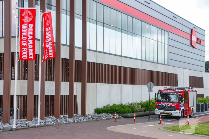 Ongeval in parkeergarage DekaMarkt