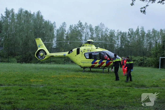Traumahelikopter ingezet voor val van balkon