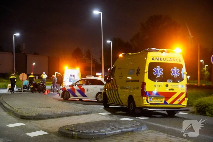 Persoon zwaargewond na ongeval met motorscooter