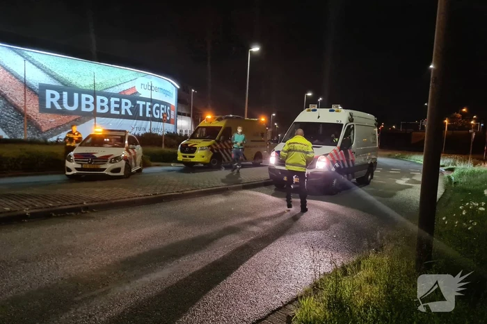 Persoon zwaargewond na ongeval met motorscooter