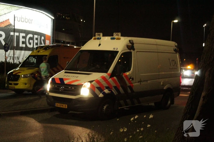 Persoon zwaargewond na ongeval met motorscooter