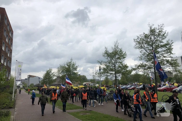 Honderden mensen lopen vrijheidsmars