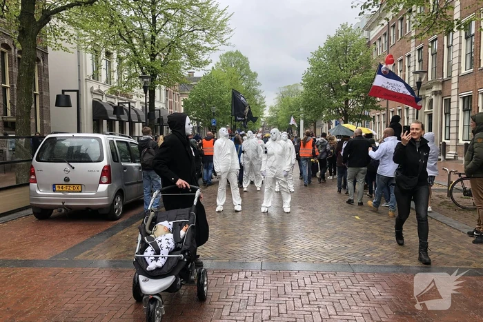 Honderden mensen lopen vrijheidsmars
