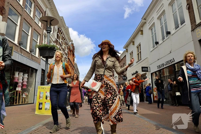 Stad verrast met flashmob