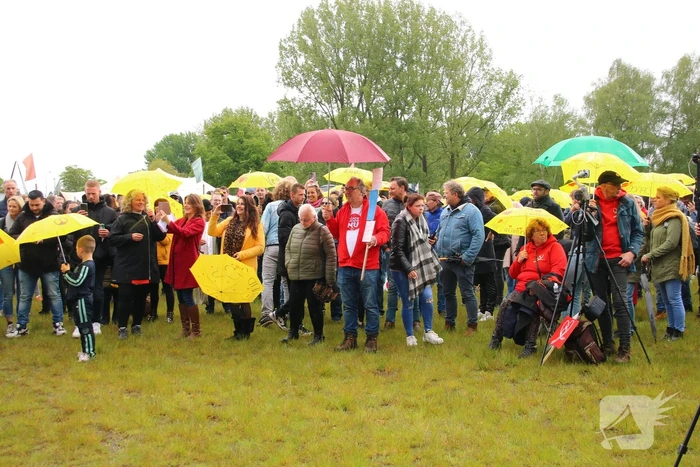 Demonstranten demonsteren tegen kabinetsbeleid