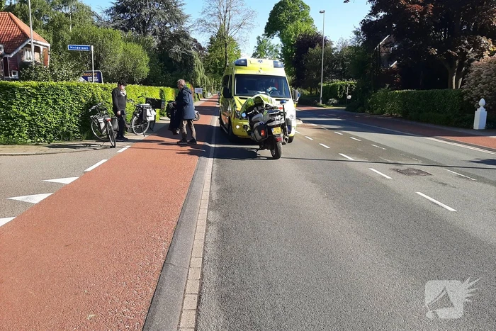Vrouw gewond door botsing met maaltijdbezorger