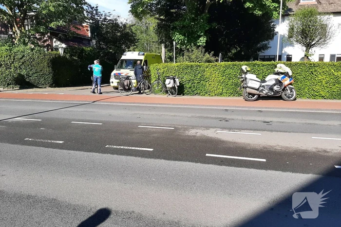 Vrouw gewond door botsing met maaltijdbezorger