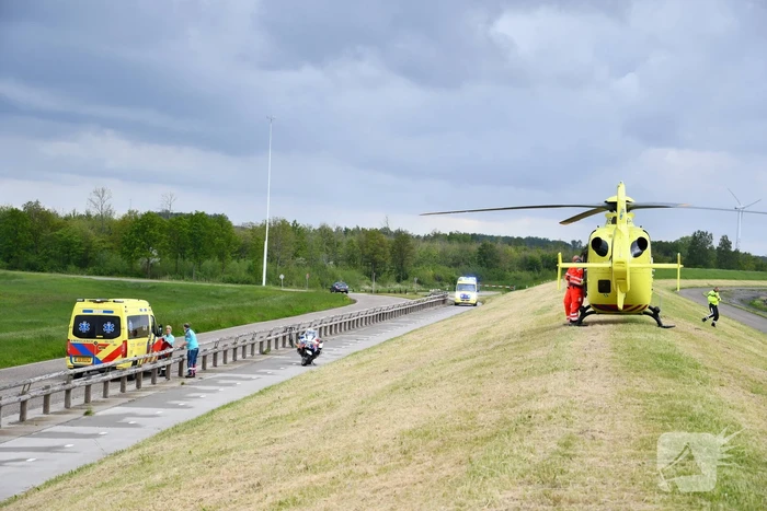 Wielrenner zwaargewond na val