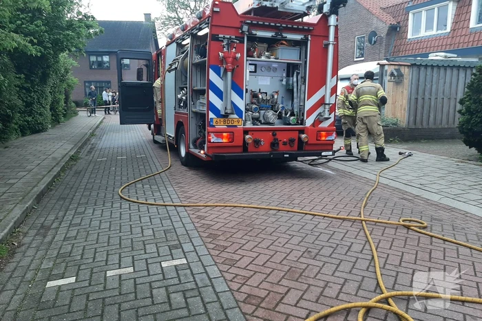 Uitslaande brand in garage van woning
