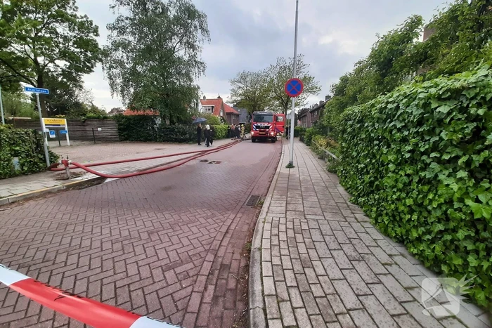 Uitslaande brand in garage van woning