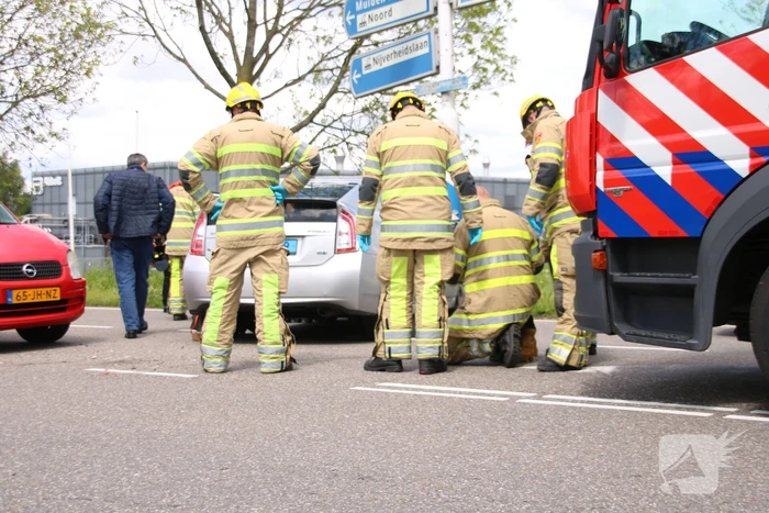 Flinke schade bij ongeval op kruising