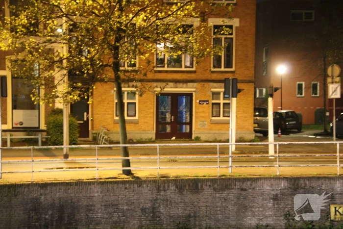 Politiebureau afgezet na vondst verdacht pakket