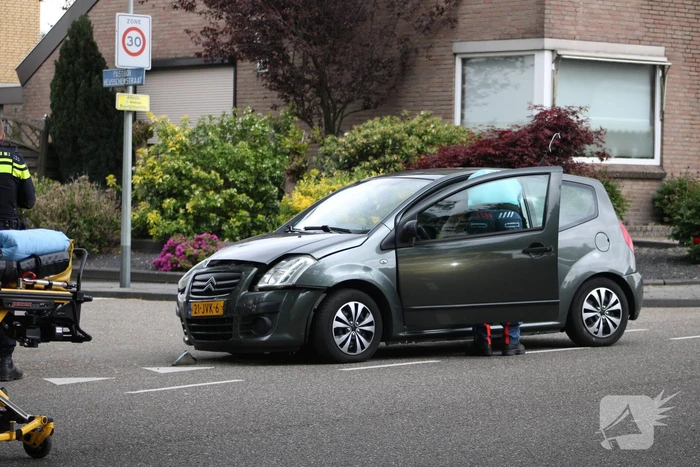 Gewonde bij botsing tussen twee voertuigen