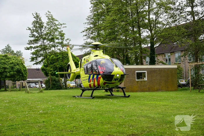 Bouwvakker zwaargewond na val in puinbak