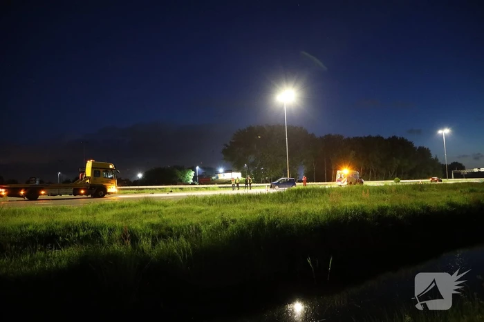 Flinke schade na eenzijdige aanrijding op snelweg