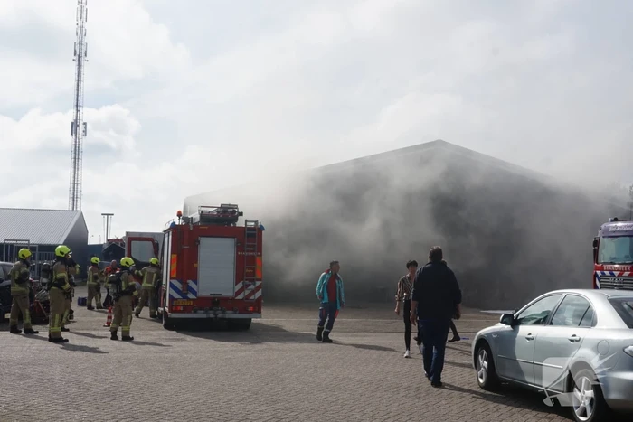 Boot in loods vat vlam