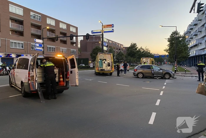 Twee gewonden en ravage bij ongeval