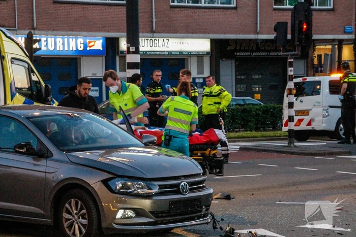 Twee gewonden en ravage bij ongeval