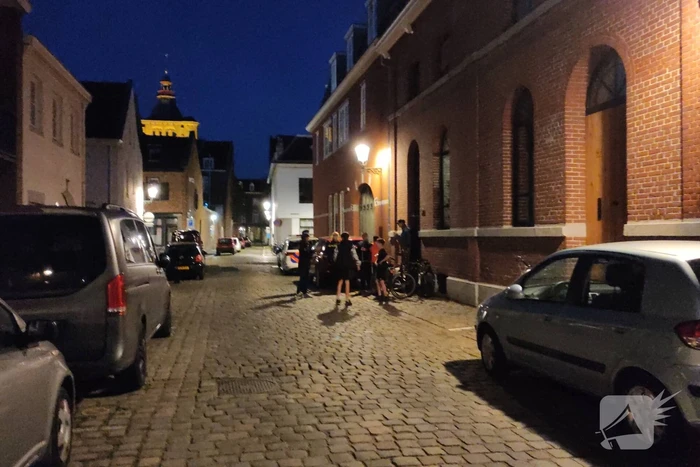 Auto rijdt door na aanrijding met twee kinderen