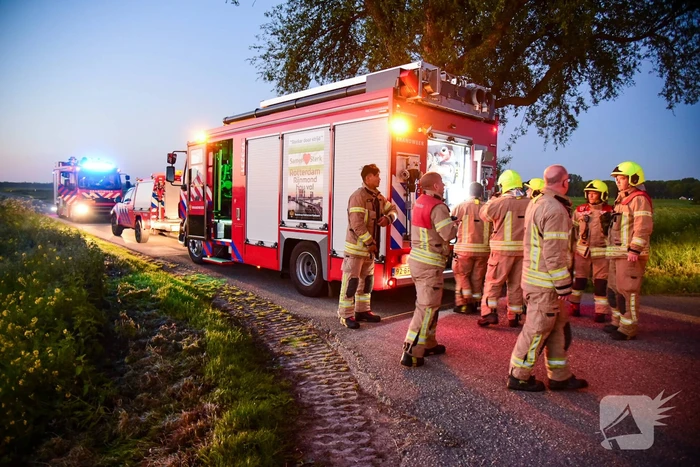 Bestuurder raakt met auto te water