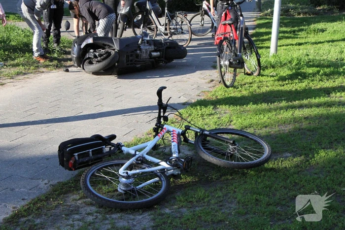 Persoon gewond na val met motorscooter