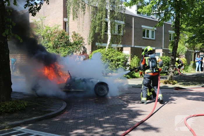 Zelfbouwproject van Jago Convertible gaat in vlammen op