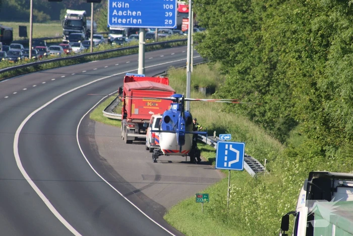 Meerdere vrachtwagens betrokken bij kop-staart botsing
