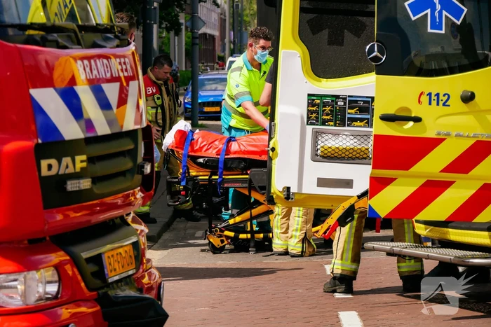 Fietser ernstig gewond bij aanrijding met vrachtwagen
