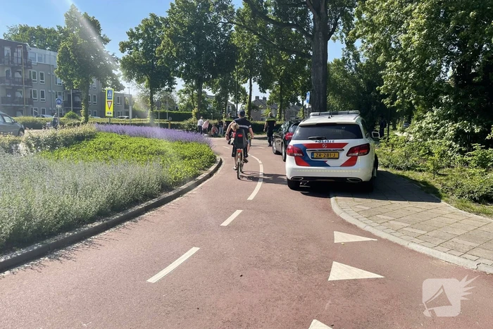 Fietser gewond bij botsing op rotonde