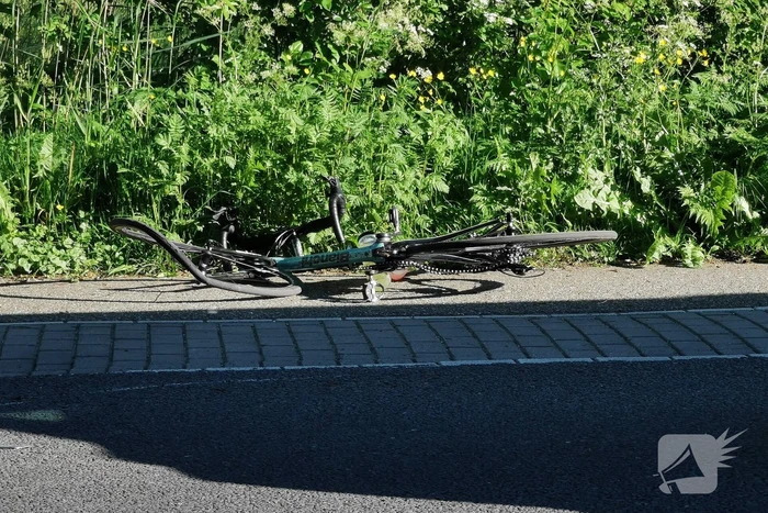 Ongeval tussen scooter en wielrenner