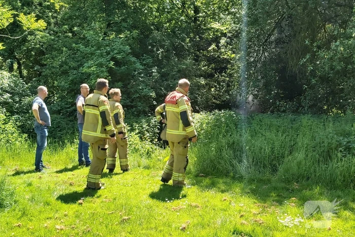 Scooter gedumpt en in brand gestoken