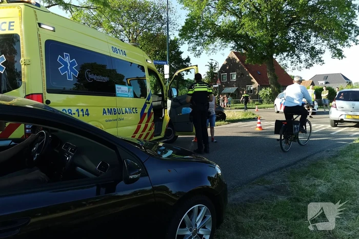 Auto belandt in sloot na ongeval