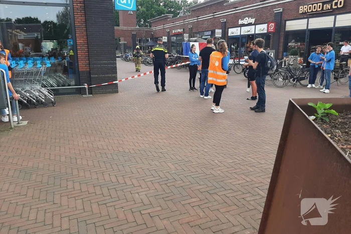 Winkels ontruimd door vreemde lucht