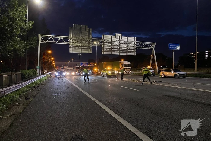 Ravage na flinke aanrijding met auto