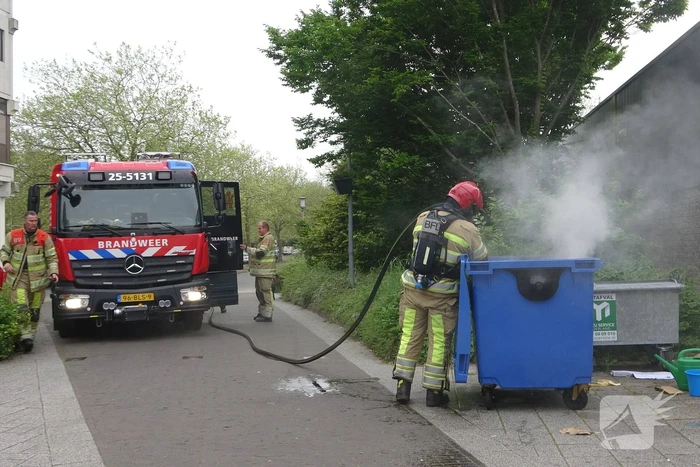 Brand in papiercontainer