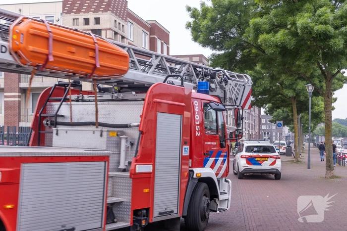Veel rook bij keukenbrand in appartement