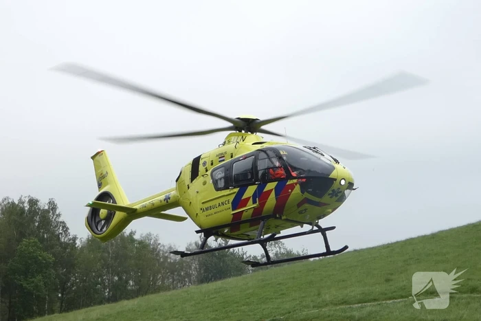 Wielrenner ernstig gewond na val