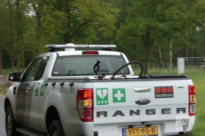 Wielrenner ernstig gewond na val