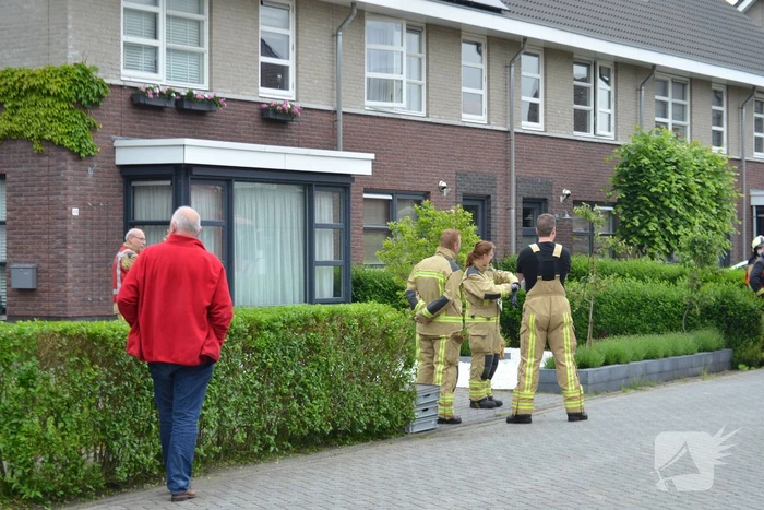 Vogel vast in ventilatiekanaal