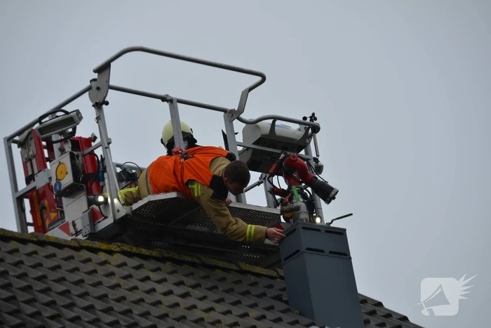 Vogel vast in ventilatiekanaal