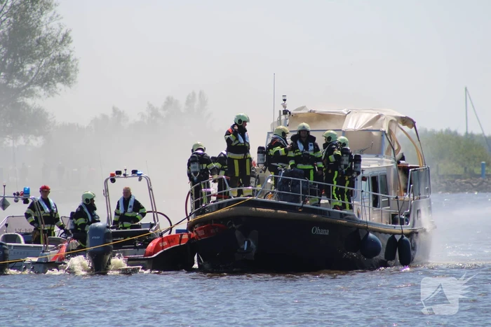 Hevige brand in motorboot