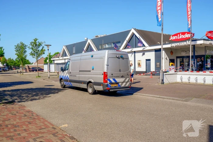 Plofkraak geldautomaat, EOD doet onderzoek naar achtergebleven explosieven