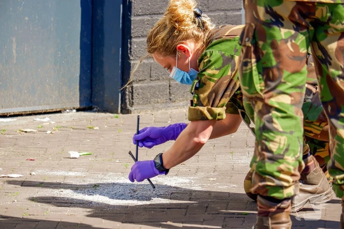 Plofkraak geldautomaat, EOD doet onderzoek naar achtergebleven explosieven