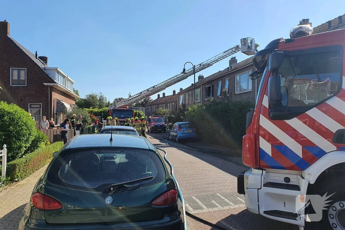Veel bekijks bij woningbrand