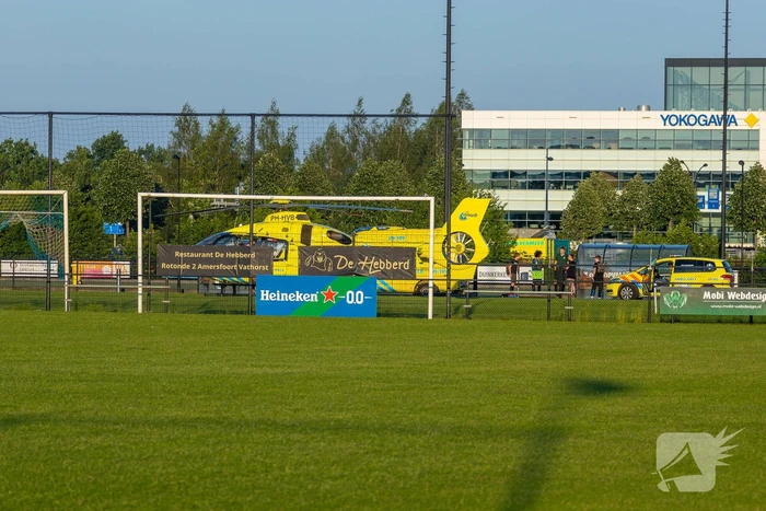 Hockeyspeler zwaargewond bij incident op veld