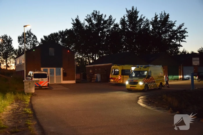 Personen raken te water na incident