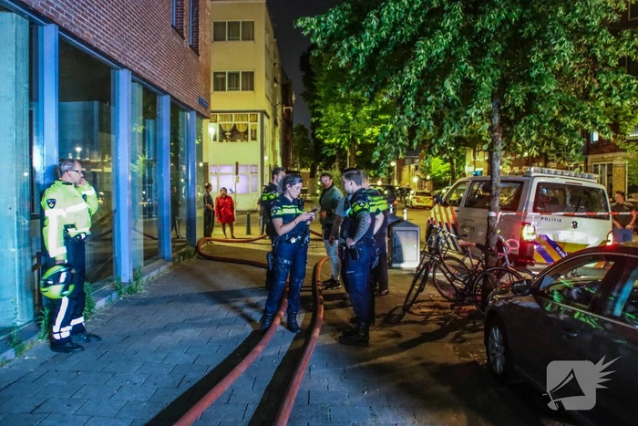 Motor brandt uit in parkeergarage