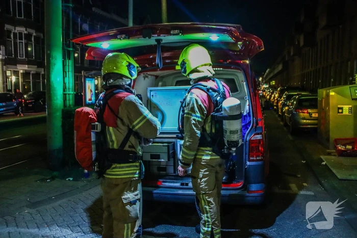 Motor brandt uit in parkeergarage