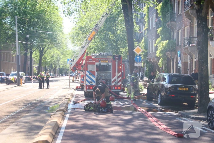 Veel rook bij brand in woning