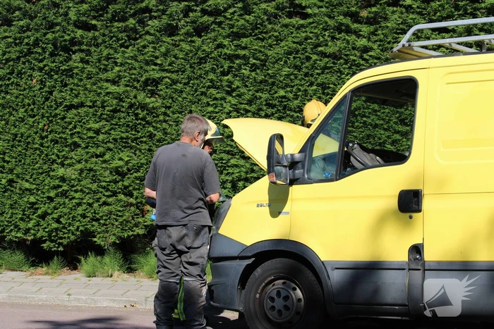 Onderzoek naar mogelijke brand in bestelbus